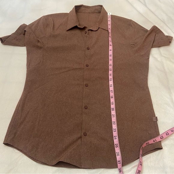lululemon athletica Brown Casual Button Down Shirt - Picture 6 of 10